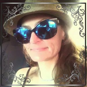 Meet your Posher, Mandy